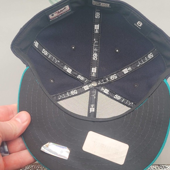 Seattle Mariners Navy Green Fitted Hat MLB New Era 59Fifty Cap Size 8 NE TECH - Picture 10 of 13